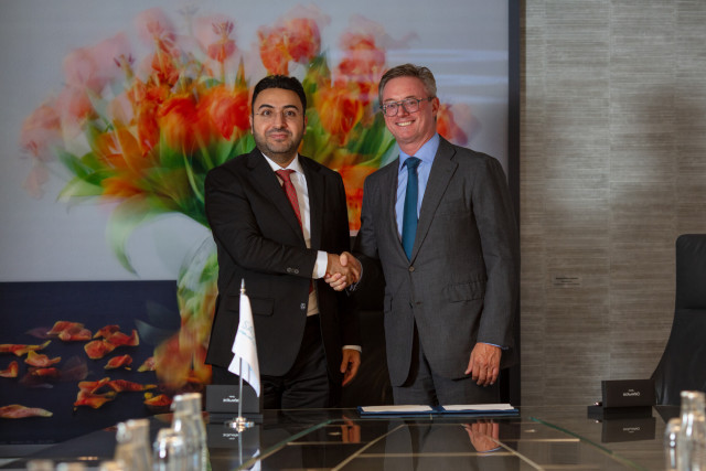 Dr. Naif Al-Shammari, Deputy CEO of Saudi EXIM Bank and Christophe Salmon, CFO of Trafigura during t...