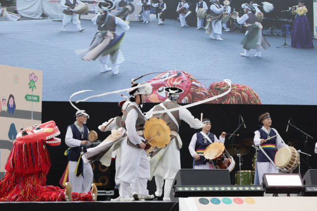 어르신들의 문화예술 축제 ‘2023 실버문화페스티벌’ 개막