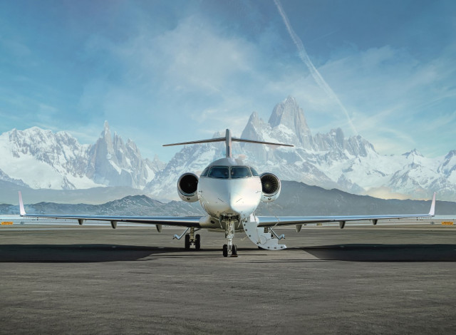 Jet Luxe의 최신 전용기 봄바디어 ‘글로벌 익스프레스 XRS(Global Express XRS)’