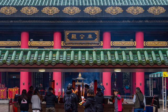 Good fortune galore in Che Kung Temple (Photo: Hong Kong Tourism Board)