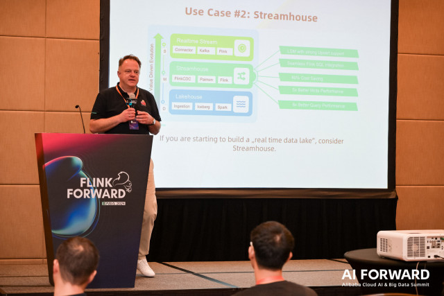 Alexander Walden, CEO of Ververica presented at AliCloud AI and Big Data Summit, Singapore (Photo: B...