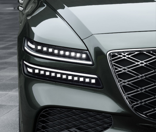 Headlamps of GV80, a luxury SUV of Genesis, with Seoul Semiconductor’s WICOP technology applied (Photo: Seoul Semiconductor Co., Ltd.)