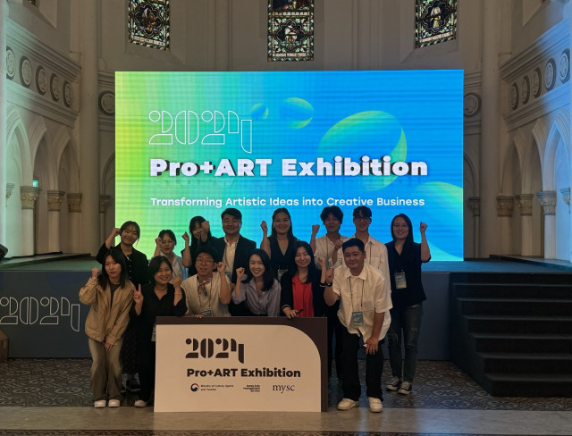 ‘Pro+ART Exhibition’이 싱가포르 차임스홀(Chjiems Hall)에서 성공적으로 열렸다