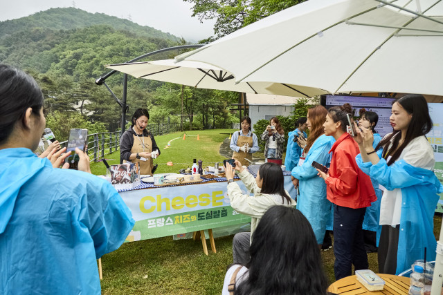 2025 ‘프랑스 치즈와 도심탈출’ 양윤실 셰프의 요리 데모