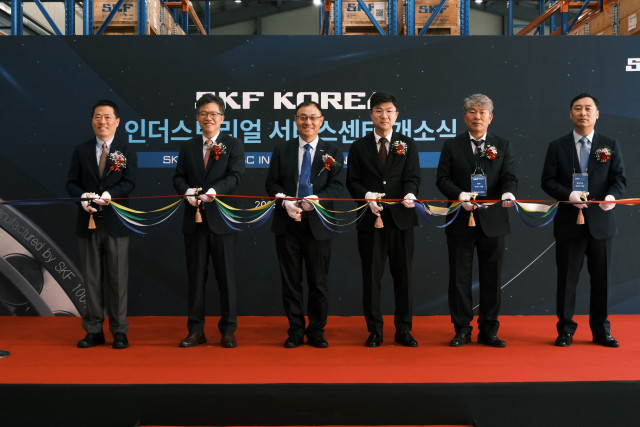 ISC 오픈 테이프 커팅