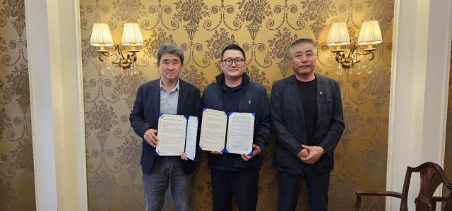 지금여기와 한국목재재활용협회가 폐목재 적정처리 협약을 체결했다