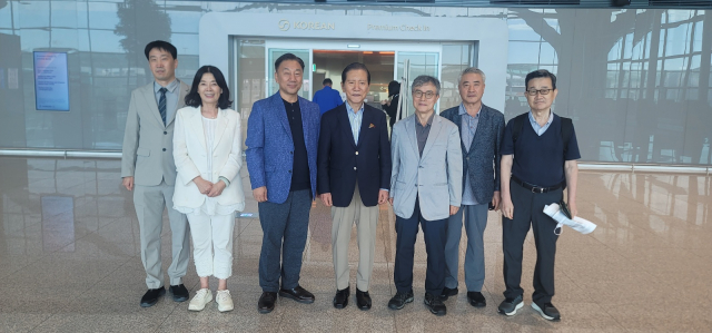 한국 대표단은 나정식 박사(엑트아이 대표), 허신행 전 농림수산부 장관, 권도엽 전 국토해양부 장관, 장광식 국가전략기획원 원장, 송관배 명지대학원 교수, 손하은 바이오봄 투게더 회장 등으로 구성됐다