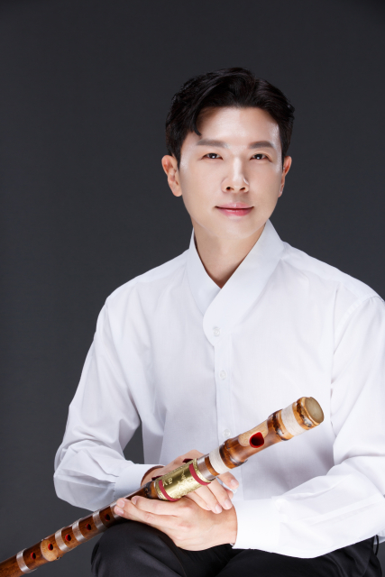 대금연주자 한창희