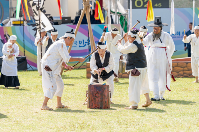 일반부 대상 울산쇠부리소리보존회 ‘울산쇠부리소리’