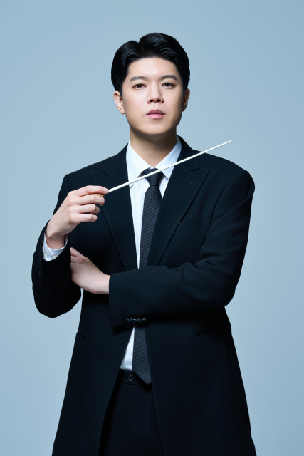 지휘자 정한결