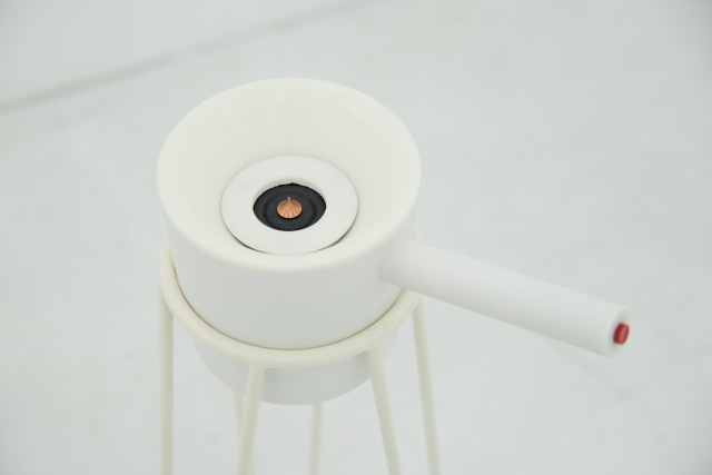 후니다 킴(Hoonida Kim), ‘네오프로덕트: 무심한 귀를 위한 에피타이저 시리즈-사운드 샤워(NEO PRODUCT: Appetizers for Indifferent Ears-Sound Shower)’, 2021, 사운드 기반 오브제(Sound-based object) *작품 이미지는 반드시 작품별 캡션과 함께 사용 요망