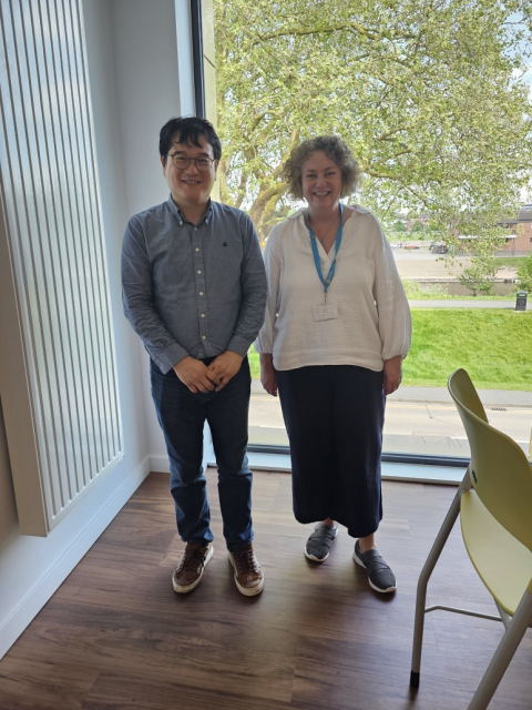 사람사랑유학원 이선오 대표와 우스터 대학교 의대 Sandra Nicholson 교수