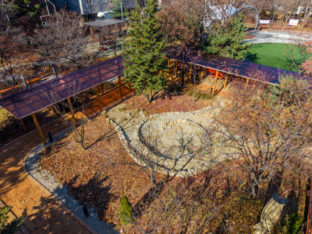 동대문구 장안근린공원에 조성된 ‘빌리브 인 드림 파크 2호 - 느린정원’ 전경