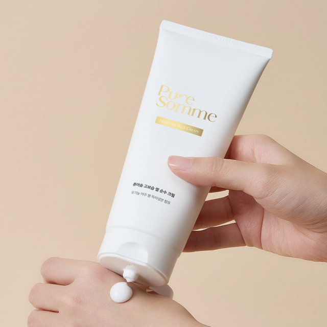 신제품 ‘퓨어솜 고보습 쌀 순수 크림’