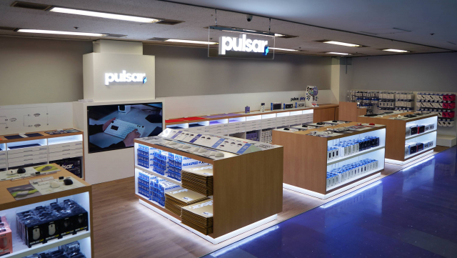 펄사 첫번째 오프라인 매장