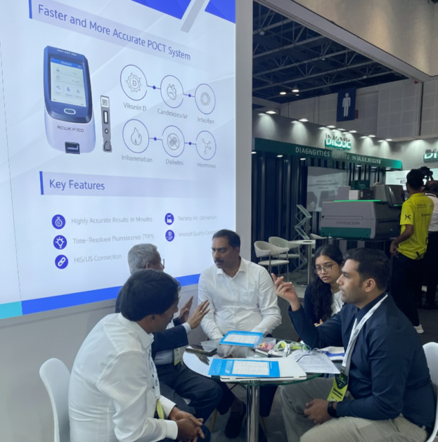 WHX Labs Dubai 2026 수젠텍 부스