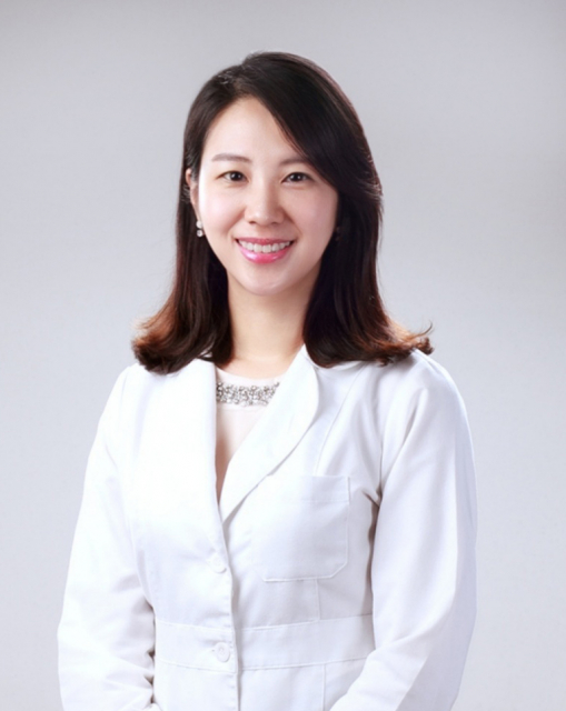 저자 윤수정 원장