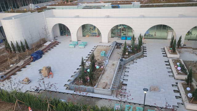 강동구 고덕 아이파크 더리버 페데스탈 시공