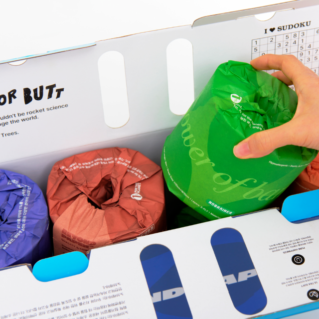 신제품은 기존 30m 제품 대비 20% 길어진 36m 롱롤로, 자주 교체해야 하는 번거로움을 줄이고 혼자 사는 일상에 보다 효율적인 사용감을 제안한다. 수납 공간이 한정적인 원룸, 오피스텔 등 소형 주거 환경도 고려했다