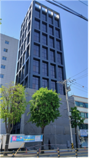 5월 분양개시를 위해 리모델링 중인 ‘아우름 레지던스_삼전’