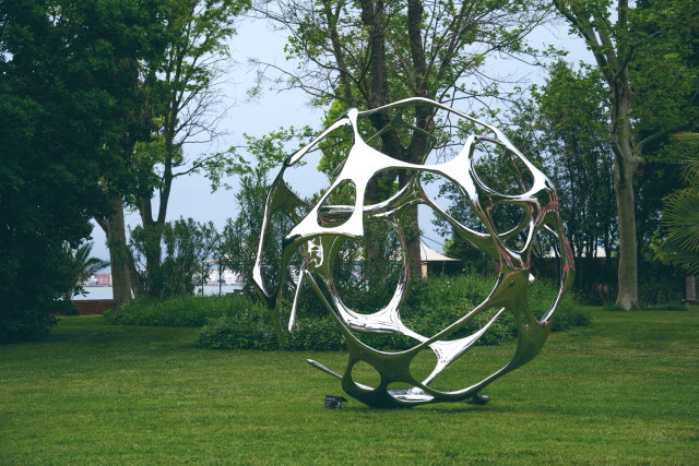 Organism 2023-1, Stainless steel, 250x250x250 cm, 400kg, 2023, 김승환 조각가