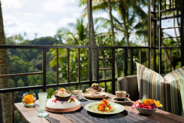 발리 과일과 초콜릿을 활용한 디저트 ‘티가 라사 빙수’