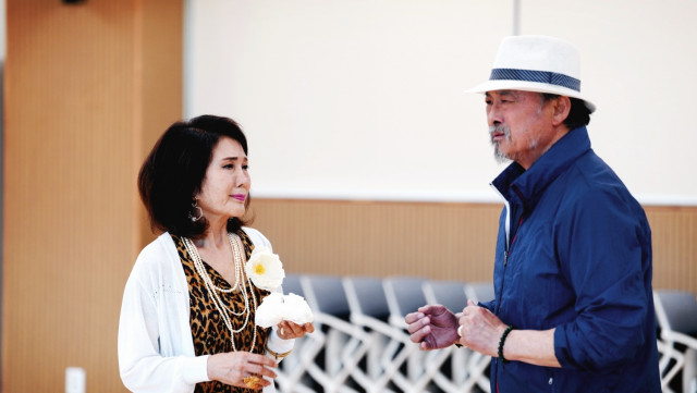 연극 ‘마지막 소원’ 연습 모습. 주인공 최남희의 영혼이 이승을 떠나면서 첫사랑인 김상철을 만나는 장면이다