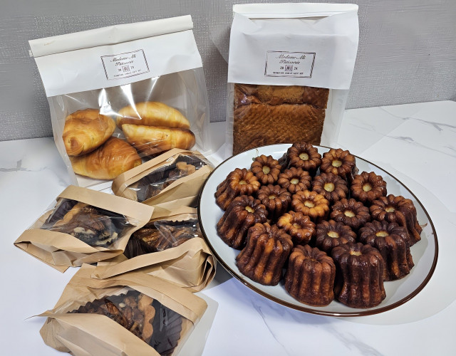 Customer review featuring the contents of a Madame Mi Pâtisserie Yindii Surprise Bag, purchased for KRW 4,999 with an original retail value well over KRW 10,000
