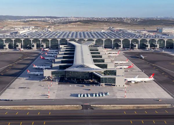 이스탄불공항(IST)은 2025년 2위에서 한 계단 올라 처음으로 세계 1위를 차지했다(이미지 출처: 이스탄불 공항)