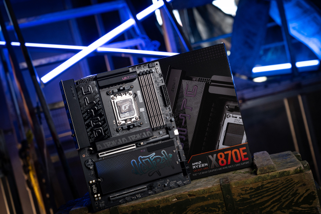 컬러풀, iGame X870E ULTRA-S V14