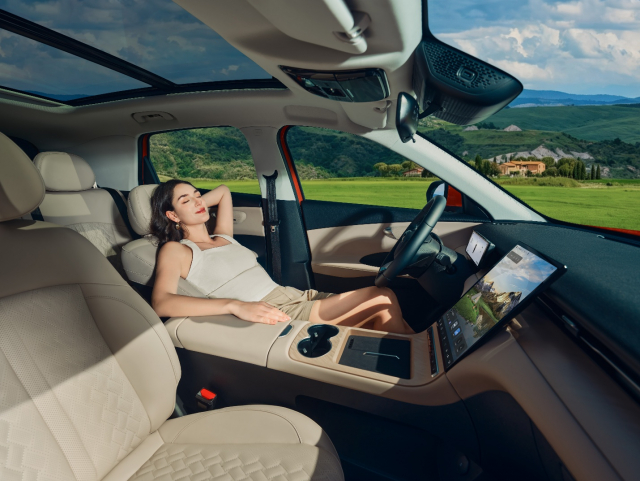 LEPAS는 체리자동차(Chery Auto)의 프리미엄 신에너지차(NEV) 브랜드로, 전 세계 고객들에게 우아한 모빌리티 경험을 제공하는 데 주력하고 있다
