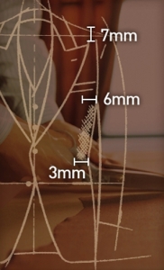 마스터피스 763 : 어깨 부분(7mm), 가슴부분(6mm), 허리부분(3mm) 등을 새롭