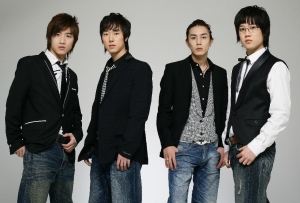 데뷔 4년째를 맞아 실력파 뮤지션으로 발돋음 하는 테이크(TAKE) 