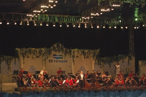 2006년 창원두산가족음악회 장면