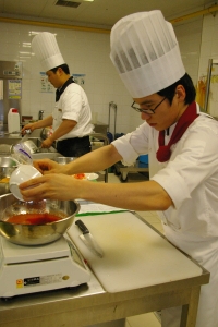 CJ푸드시스템은 5월 30일 광명스피돔에서 “국물 맛의 진수 찾기”라는 타이틀로 자체 요리