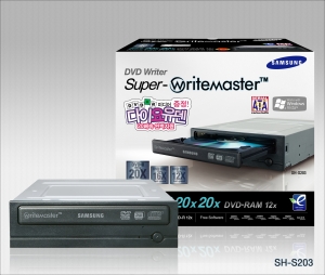 삼성에서 출시한 세계 최고배속인 20배속 지원 DVD 기록기기 SH-S203