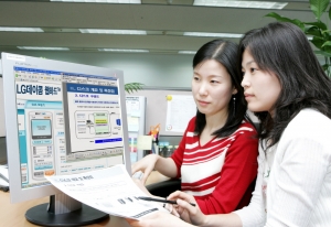 LG데이콤(사장 박종응 www.lgdacom.net)은 고객의 업무 생산성 향상을 위해 자