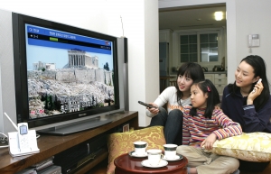 LG데이콤(대표 박종응 www.lgdacom.net)은 IPTV 업계 처음으로 영어학습 및