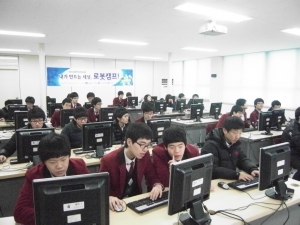 알코, 대구 학남중서 ‘창의로봇캠프’ 개최