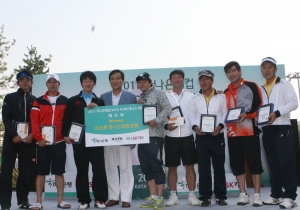 지난 15일 서울 올림픽공원 테니스코트에서 열린 ‘제3회 하나은행컵 KATA (Korea 
