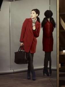 올리비아하슬러, 배우 박진희 그녀의 패션 감각을 닮은 잇 백 ‘Jin Hee BAG’ 출시