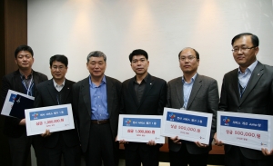 '고객서비스 혁신의 날' 행사에서 CJ GLS 이재국 대표이사(왼쪽 3번