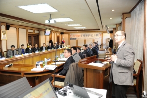 2일 오후 경남 창원 한국전기연구원 본원 대회의실에서 열린  ‘나노기술 발전을 위한 유관기