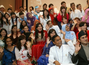 여성가족부와 한국청소년단체협의회가 개최한 2012 아시아 청소년 초청연수 개회식이 아시아2