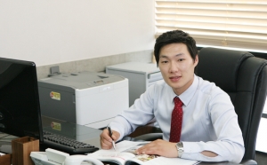 창업몰 경제연구소 CERI 권충현 팀장