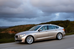 BMW 코리아(대표 김효준)는 2013년형 BMW 그란 투리스모를 새롭게 출시한다고 밝혔다