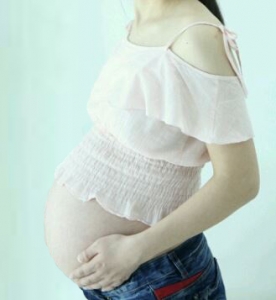 산후 다이어트는 임신과 출산이라는 큰 과정을 겪고 이루어지는 만큼 건강을 위해 시기별 주의