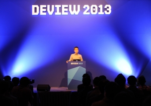 DEVIEW 2013의 키노트 발표자로 나선 네이버 랩스(Labs) 연구센터장 송창현 이사