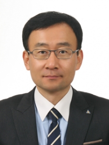 SNS선거전략연구소 최재용 교수가 경북 리더십아카데미에서 강연을 했다.