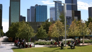 에릭슨(NASDAQ:ERIC)과 세계 선두 조명업체인 로얄 필립스(NYSE: PHG, AE